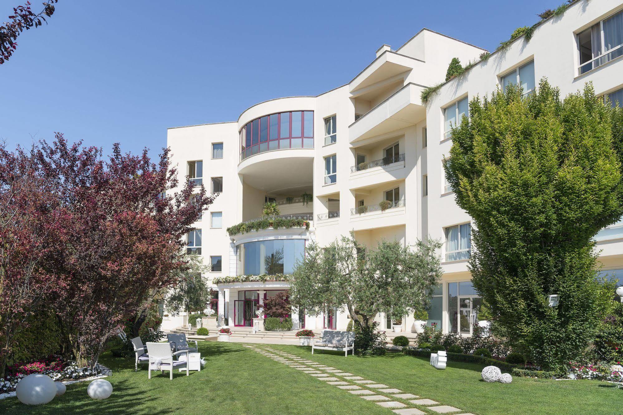 Grand Hotel Biffy Ariano Irpino Exterior photo